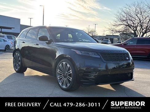 Used 2024 Land Rover Range Rover Velar Dynamic SE image 1