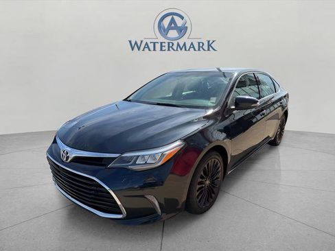Used 2016 Toyota Avalon Touring FWD image 1