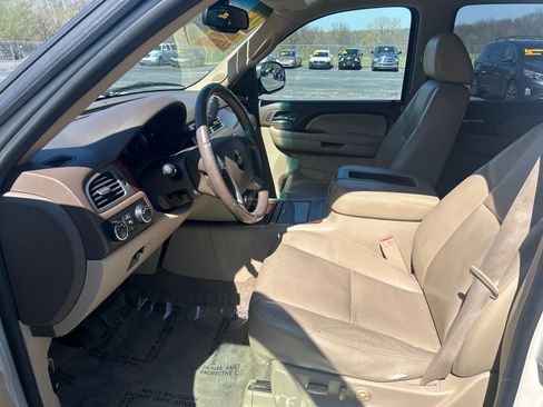 Used 2009 Chevrolet Tahoe LTZ image 9