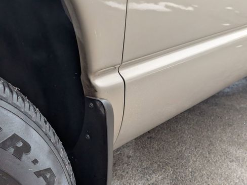 Used 2003 Dodge Ram 1500 Truck SLT image 19