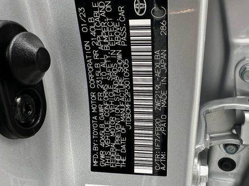 Used 2023 Toyota Corolla LE image 39