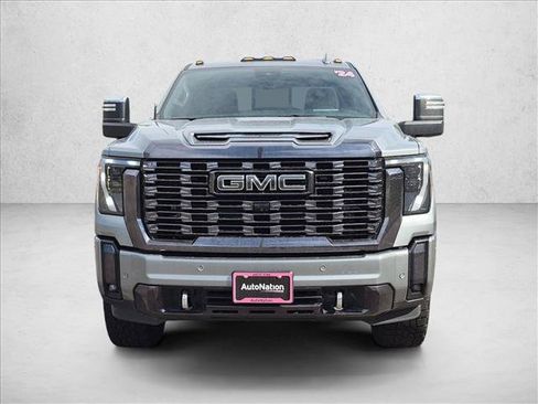 Used 2024 GMC Sierra 2500 Denali Ultimate w/ Max Trailering Package AWD/4WD image 2