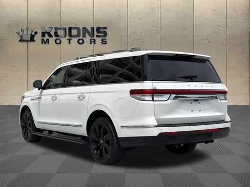 Certified 2023 Lincoln Navigator L Reserve AWD/4WD image 6