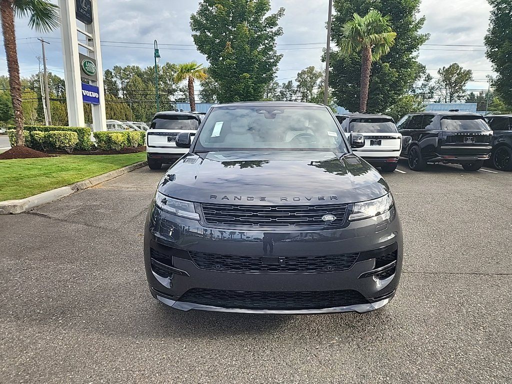 New 2026 Land Rover Range Rover Sport Dynamic SE AWD/4WD image 7