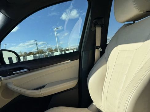 Used 2020 BMW X3 xDrive30e w/ Premium Package image 32