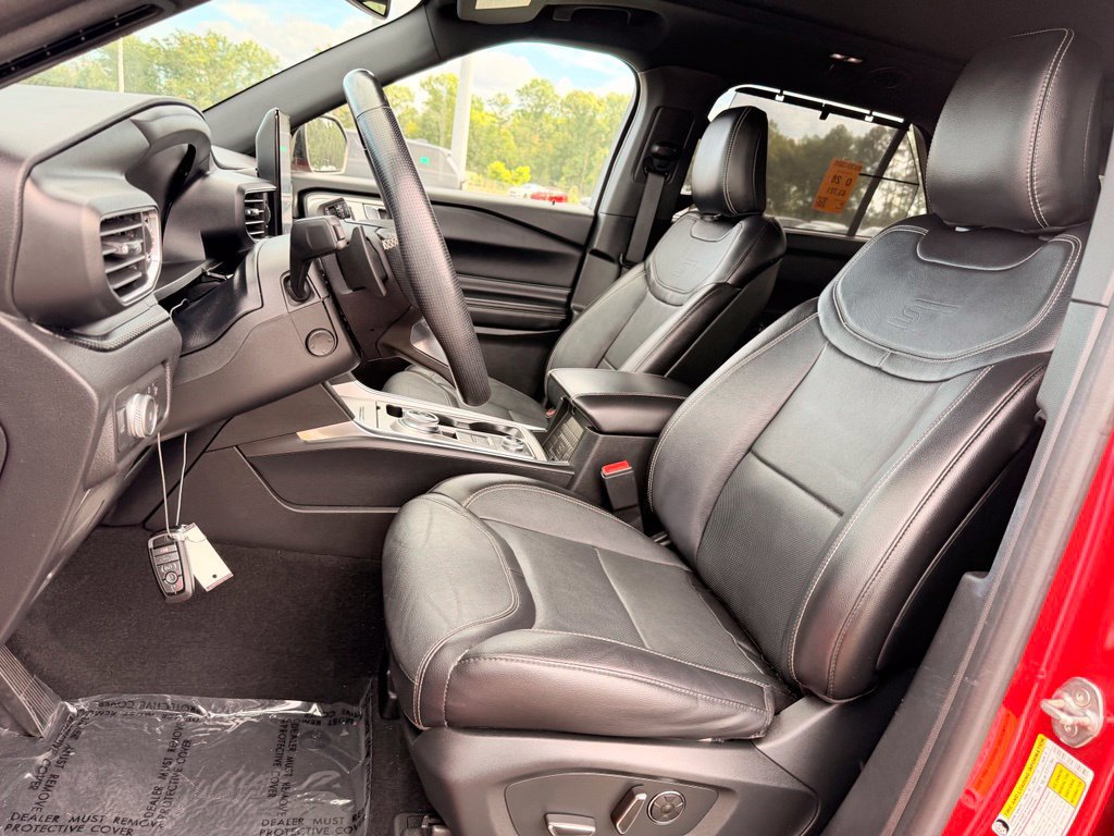 Used 2020 Ford Explorer ST w/ Premium Technology Package AWD/4WD image 12