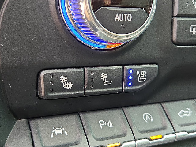 Used 2020 GMC Sierra 1500 AT4 w/ AT4 Premium Package AWD/4WD image 16