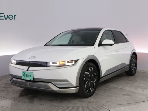 Used 2024 Hyundai Ioniq 5 Limited RWD image 2