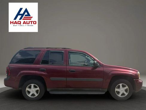 Used 2005 Chevrolet TrailBlazer LS AWD/4WD image 4