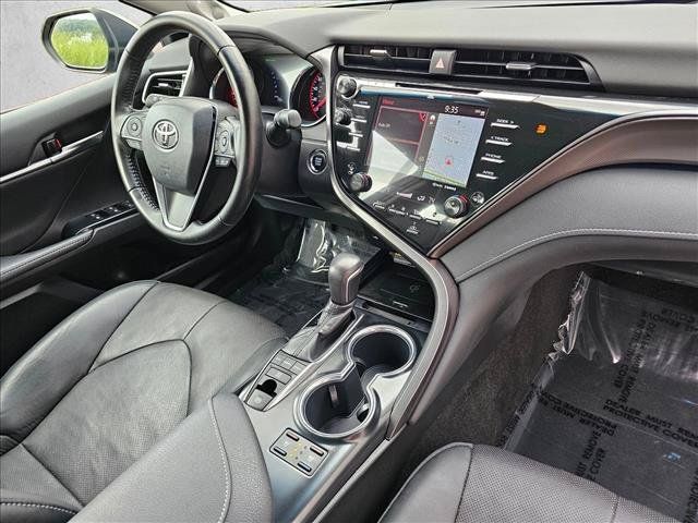 Used 2020 Toyota Camry XSE w/ Driver Assist Package FWD image 10