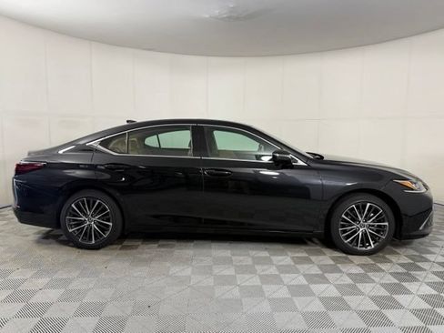 Certified 2025 Lexus ES 350 w/ Premium Package FWD image 12