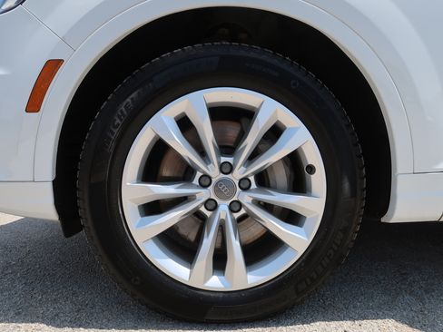 Used 2017 Audi Q7 3.0T Premium AWD/4WD image 50
