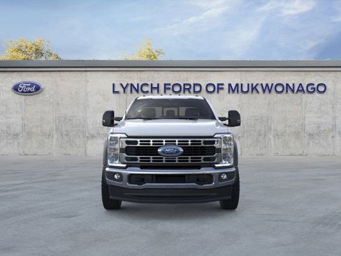 New 2026 Ford F450 XL w/ XL Chrome Package image 42