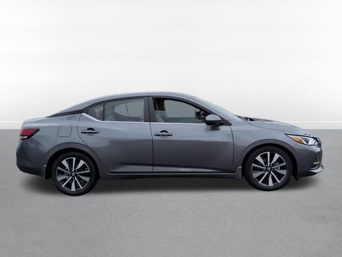 Used 2023 Nissan Sentra SV w/ SV Premium Package FWD image 6