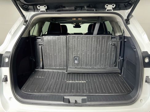Certified 2026 Toyota Highlander XLE AWD/4WD image 22
