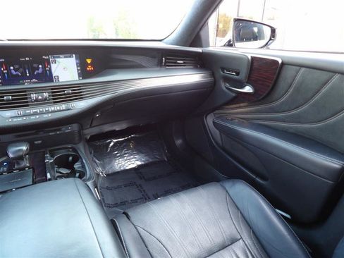 Used 2018 Lexus LS 500 image 13