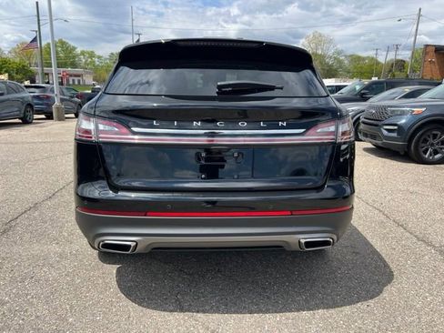 Used 2023 Lincoln Nautilus Reserve w/ Equipment Group 201A AWD/4WD image 5