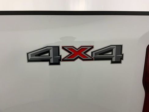 Used 2023 Ford F250 XLT AWD/4WD image 14