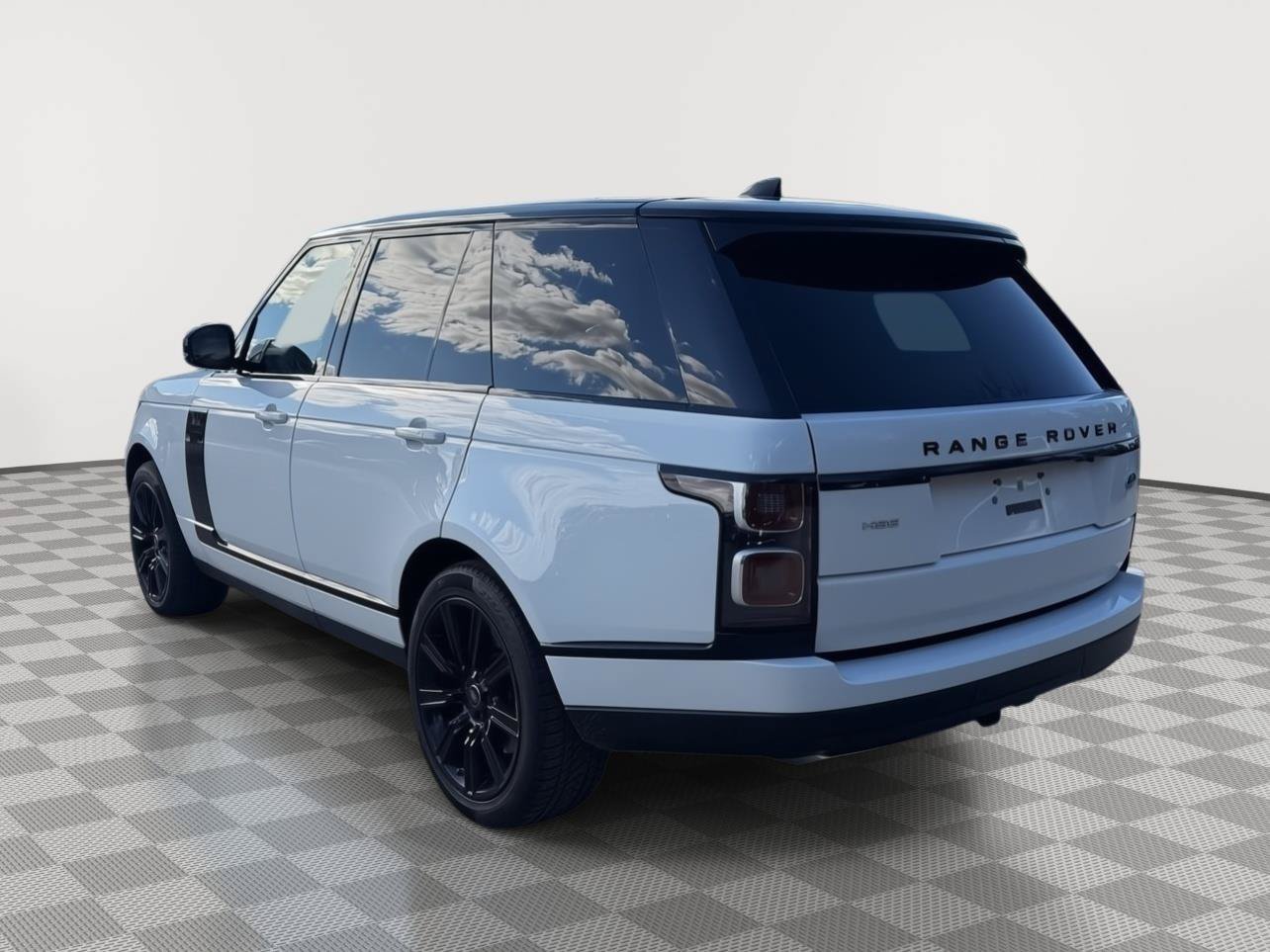 Used 2018 Land Rover Range Rover HSE AWD/4WD image 5