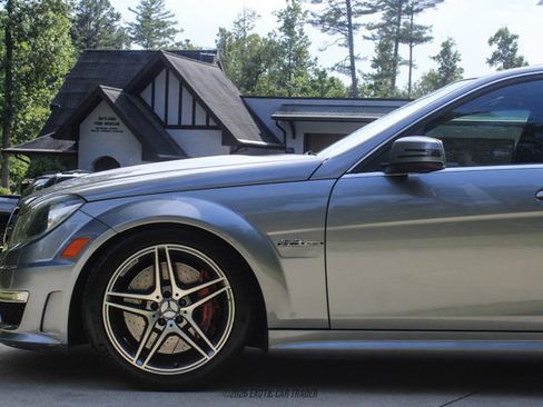 Used 2013 Mercedes-Benz C 63 AMG Sedan image 4