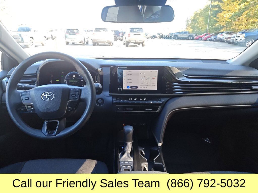 Certified 2025 Toyota Camry LE FWD image 13