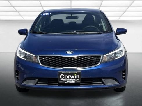 Used 2017 Kia Forte LX FWD image 6