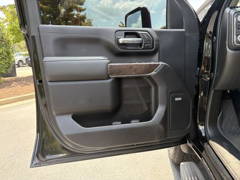 Used 2020 GMC Sierra 3500 Denali w/ Denali Ultimate Package AWD/4WD image 21