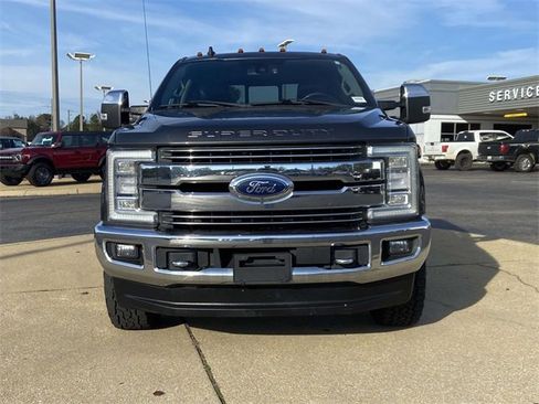 Used 2019 Ford F250 Lariat w/ Lariat Ultimate Package image 6