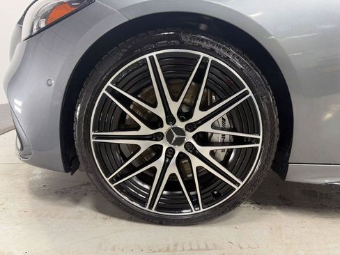 Used 2025 Mercedes-Benz C 43 AMG 4MATIC Sedan image 39