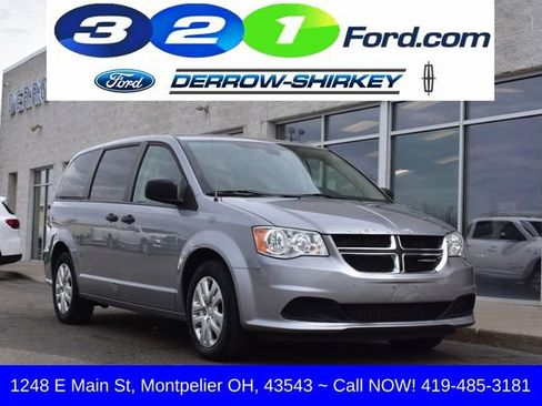 Used 2019 Dodge Grand Caravan SE image 1