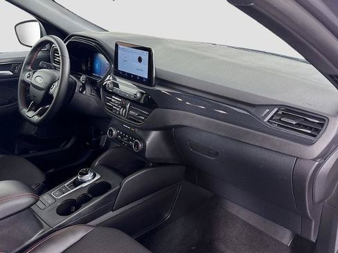 Certified 2025 Ford Escape ST-Line AWD/4WD image 27