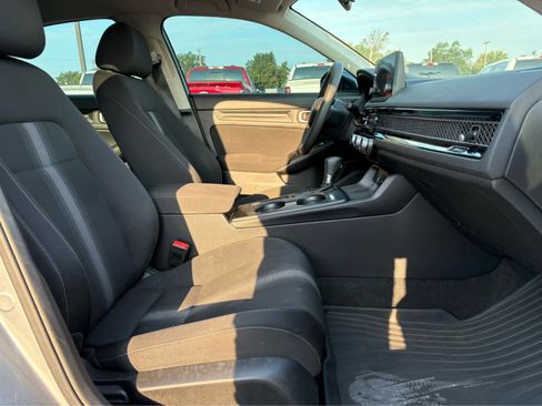 Used 2023 Honda Civic LX image 18