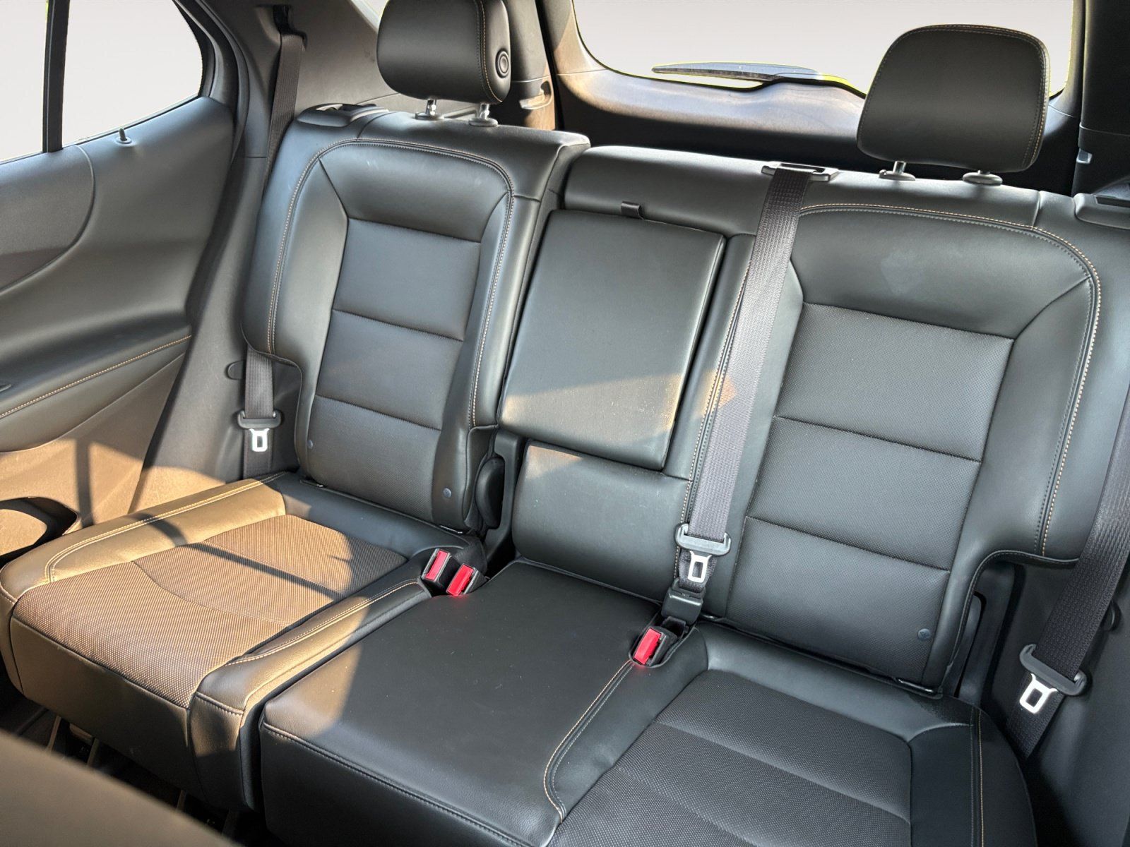 Certified 2018 Chevrolet Equinox Premier AWD/4WD image 13