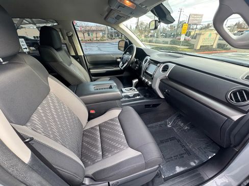 Used 2019 Toyota Tundra SR5 w/ TRD Off Road Package image 12