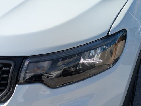 New 2026 Jeep Compass Latitude image 10