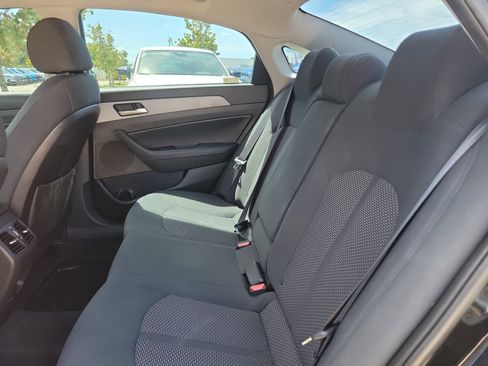 Used 2019 Hyundai Sonata SEL image 12