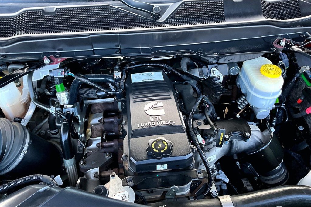 Used 2020 RAM 2500 Laramie AWD/4WD image 31