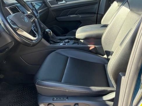 Used 2020 Volkswagen Atlas Cross Sport SEL AWD/4WD image 5