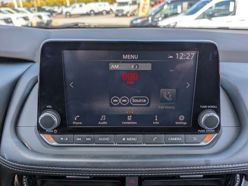 Used 2021 Nissan Rogue SL image 27