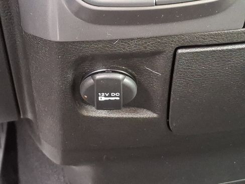 Used 2024 RAM 1500 Classic SLT image 23