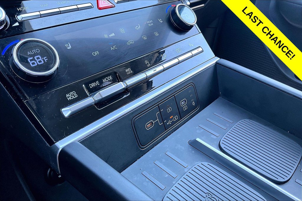 Used 2025 Hyundai Santa Fe SEL AWD/4WD image 33