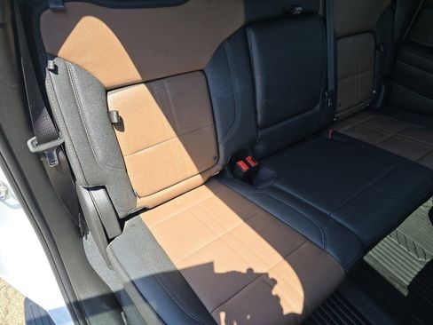 Used 2024 Chevrolet Silverado 3500 High Country w/ High Country Premium Package AWD/4WD image 27