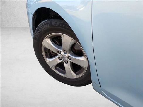 Used 2015 Toyota Sienna LE image 7