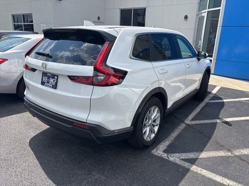 Used 2024 Honda CR-V EX image 6