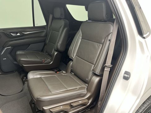 Certified 2021 GMC Yukon Denali w/ Denali Premium Package image 14