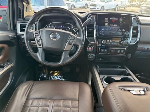 Used 2021 Nissan Titan Platinum Reserve w/ Moonroof Package image 12