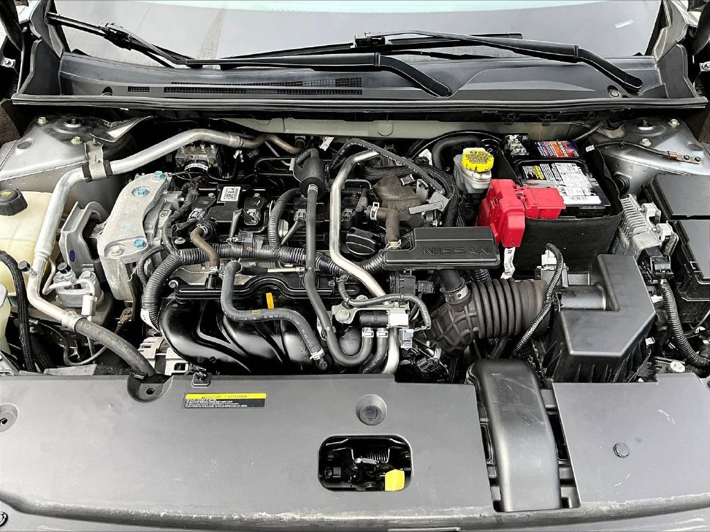 Used 2023 Nissan Sentra SR w/ SR Premium Package FWD image 32