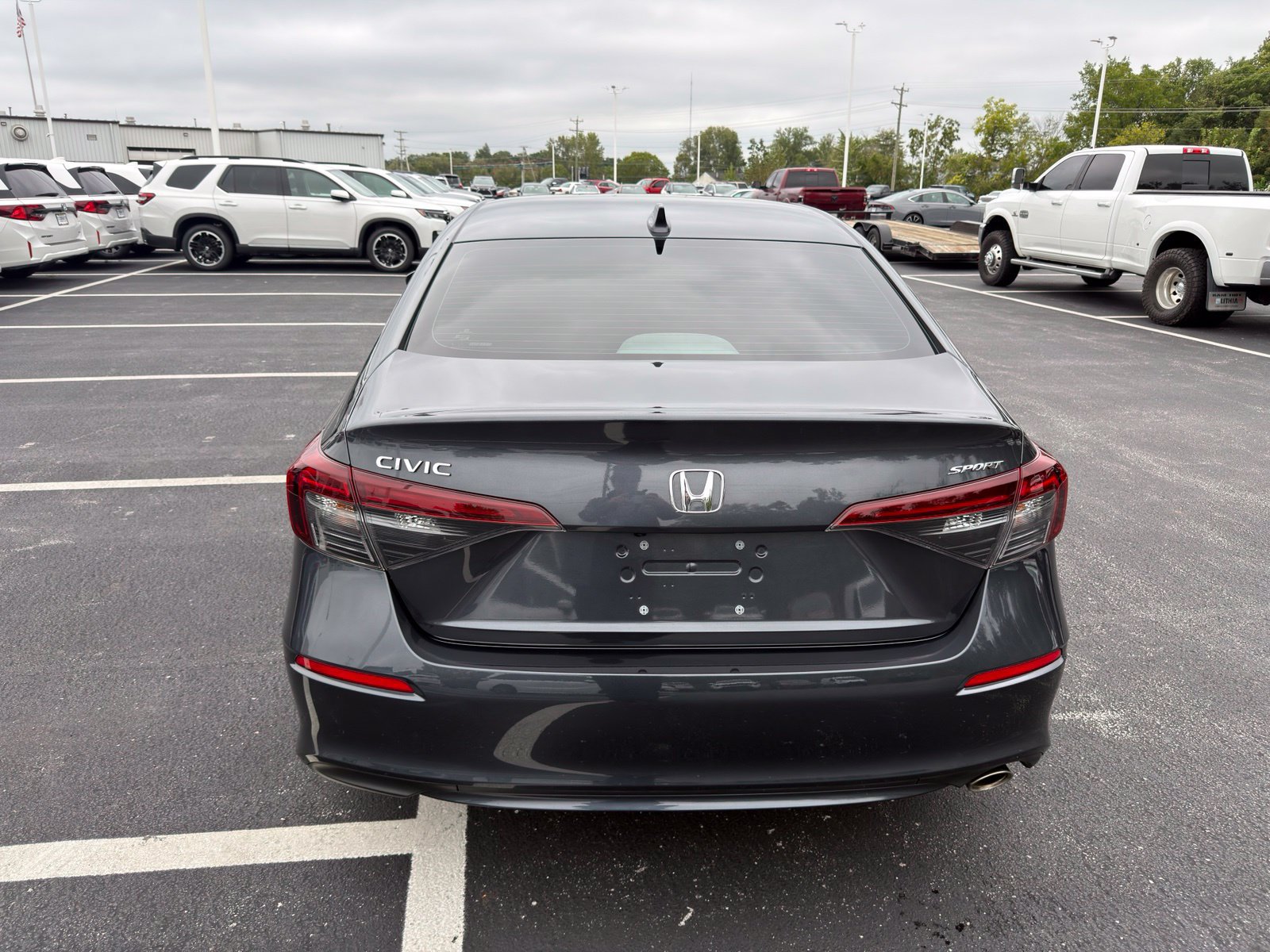 Used 2025 Honda Civic Sport image 5