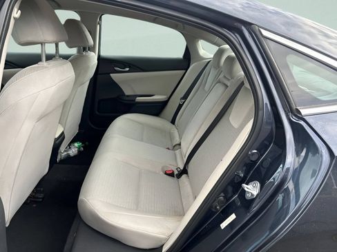 Used 2022 Honda Insight EX image 16