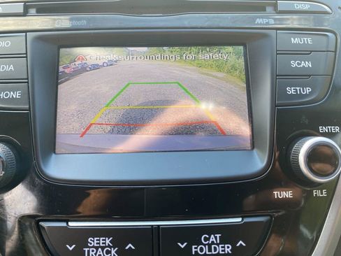 Used 2016 Hyundai Elantra SE w/ Option Group 02 image 21